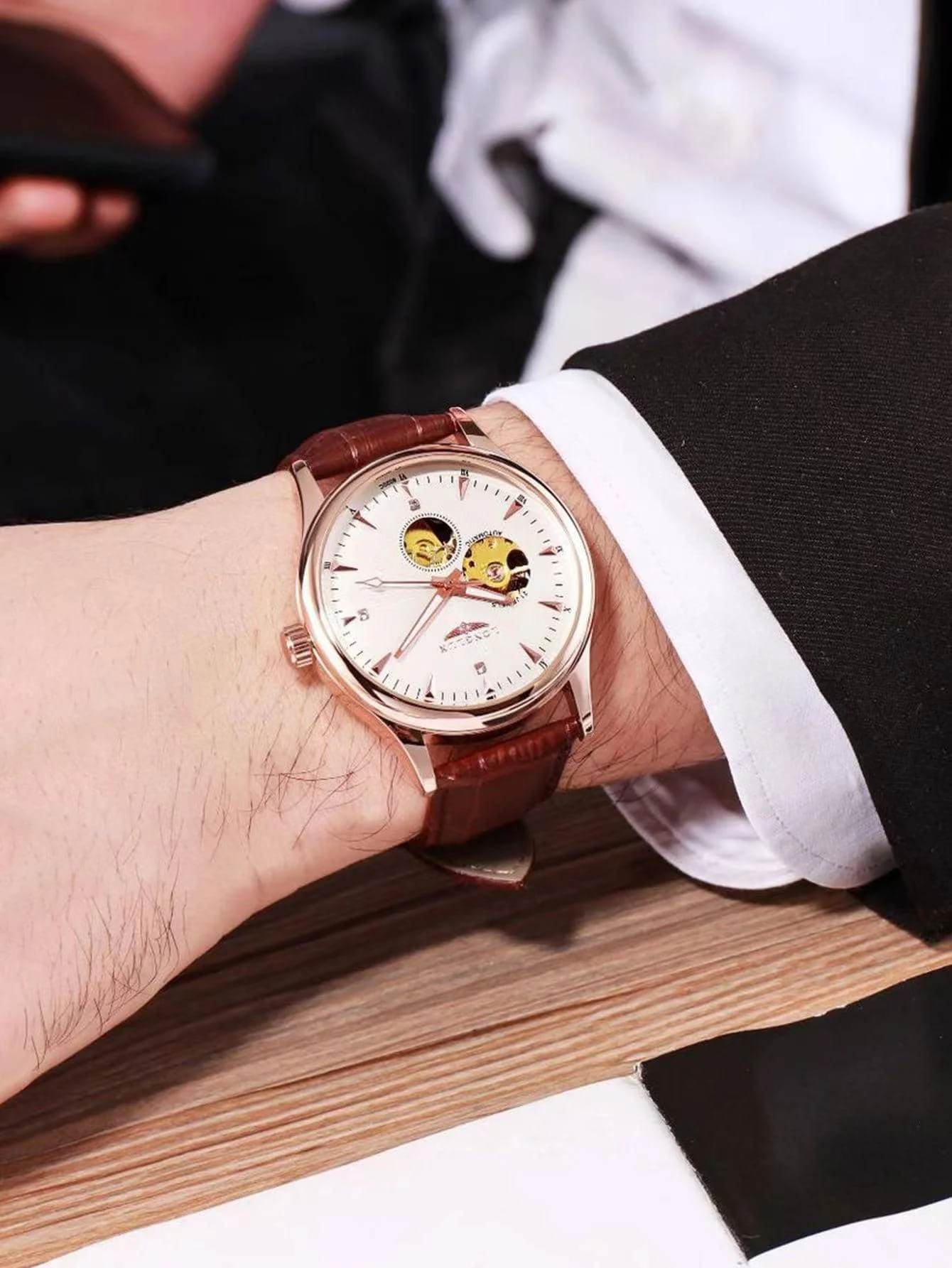 LONGLUX Automatic Watch Elegan - đánh giá và giá Seiko Watch 5 Sports